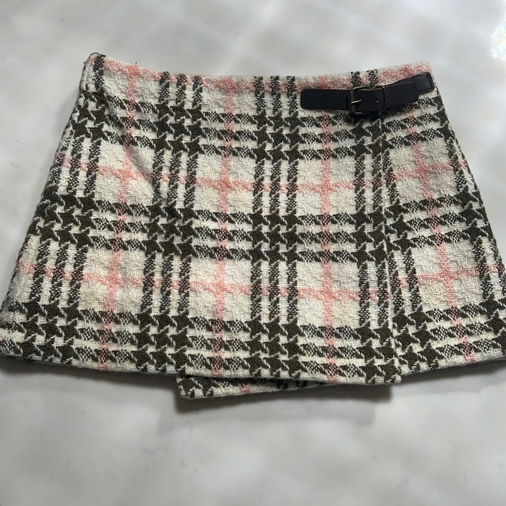Burberry wool skirt